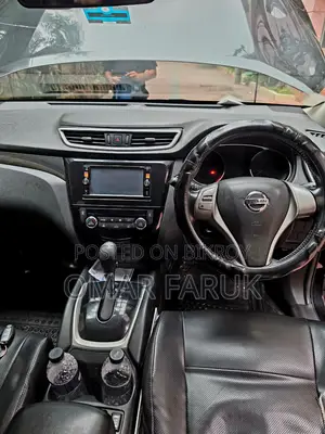 Nissan X-Trail 2.0 Hybrid FWD 2015 Black