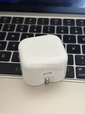 Apple 20w Orginal Adapter