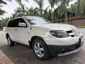 Mitsubishi Outlander 2.4 2003 Pearl