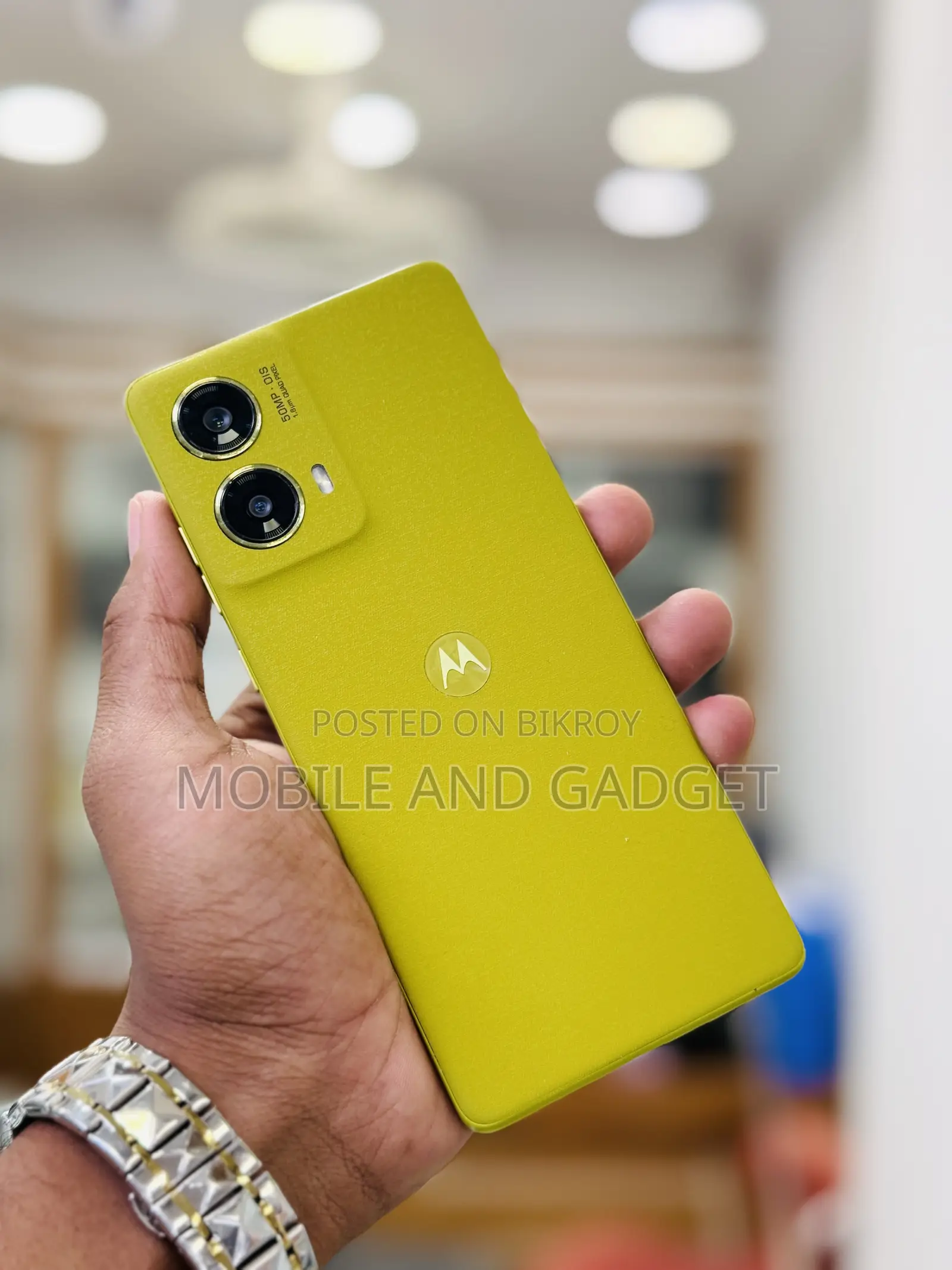 Motorola Moto G85 128 GB Bronze