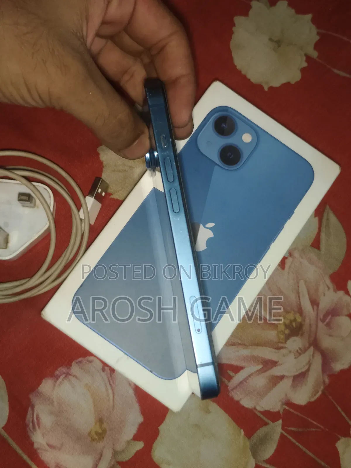 New Apple iPhone 13 128 GB Blue