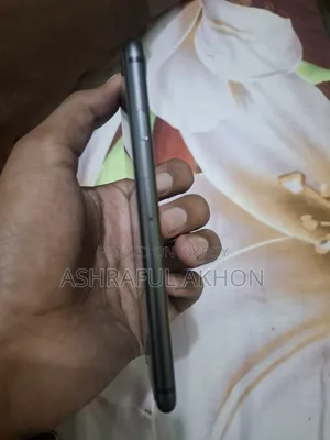 Apple iPhone 8 64 GB Black