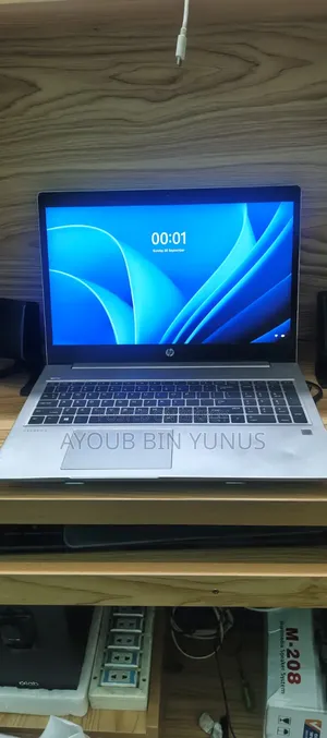Laptop HP ProBook 450 G6 8GB Intel Core i5 HDD+SSD 750GB