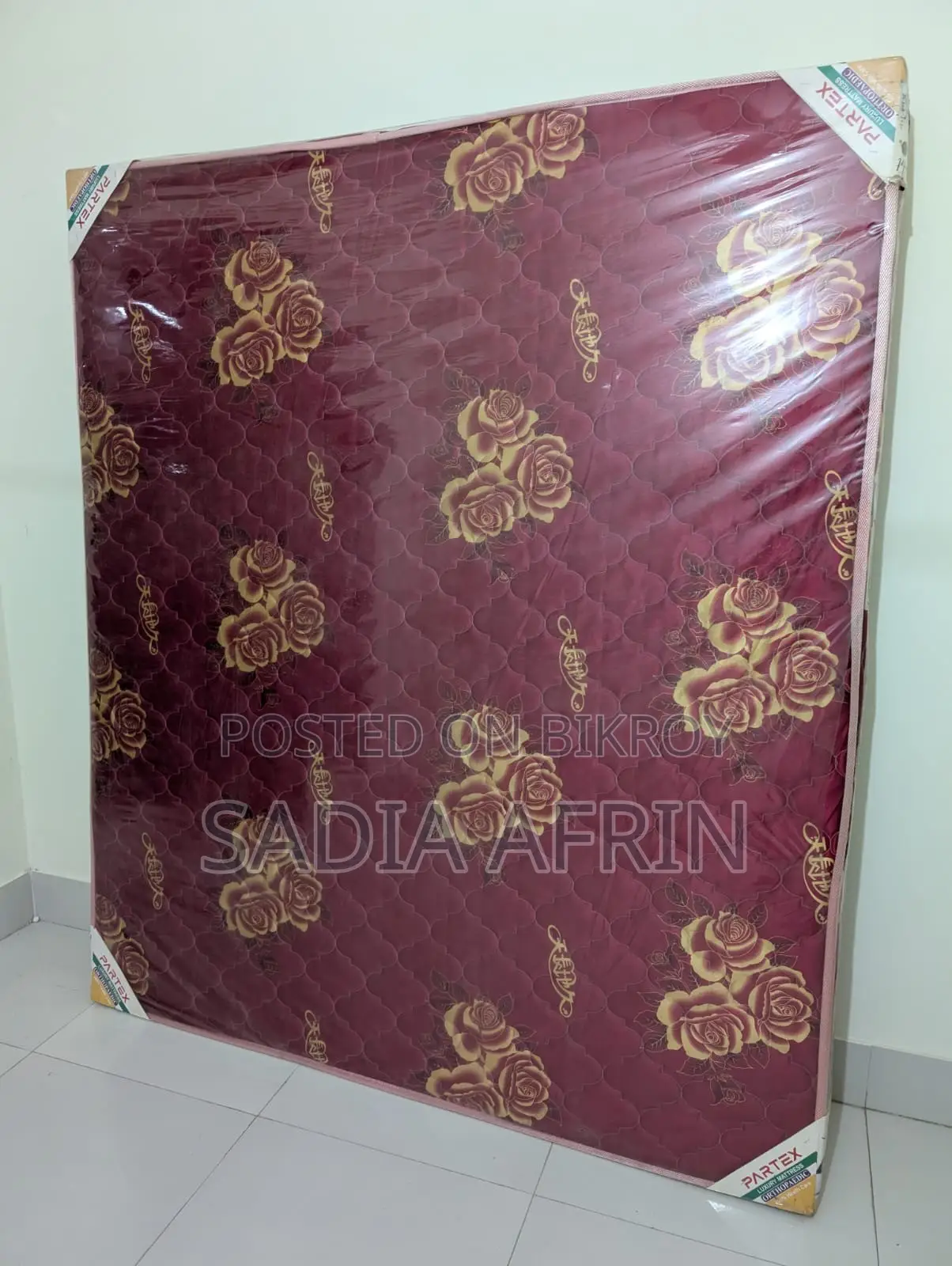 বেড ম্যাট্রেস + তোষক সাইজ: ৬.৫ ফুট × ৫.৫ ফুট