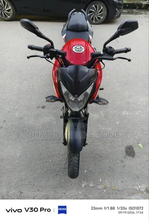 Bajaj Pulsar NS 160 2021 Red