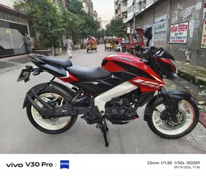 Bajaj Pulsar NS 160 2021 Red