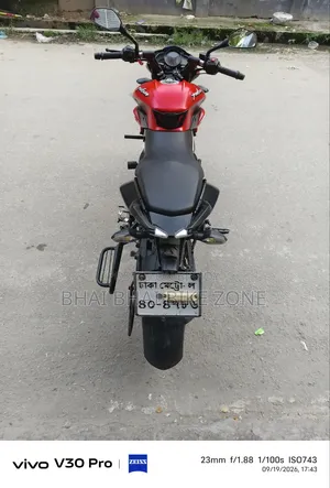 Bajaj Pulsar NS 160 2021 Red