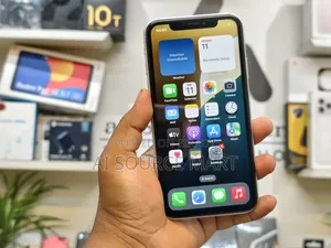 অ্যাপল আইফোন এক্সআর ৬৪ জিবি সাদা