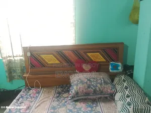 5/7 Single Bed for Sale