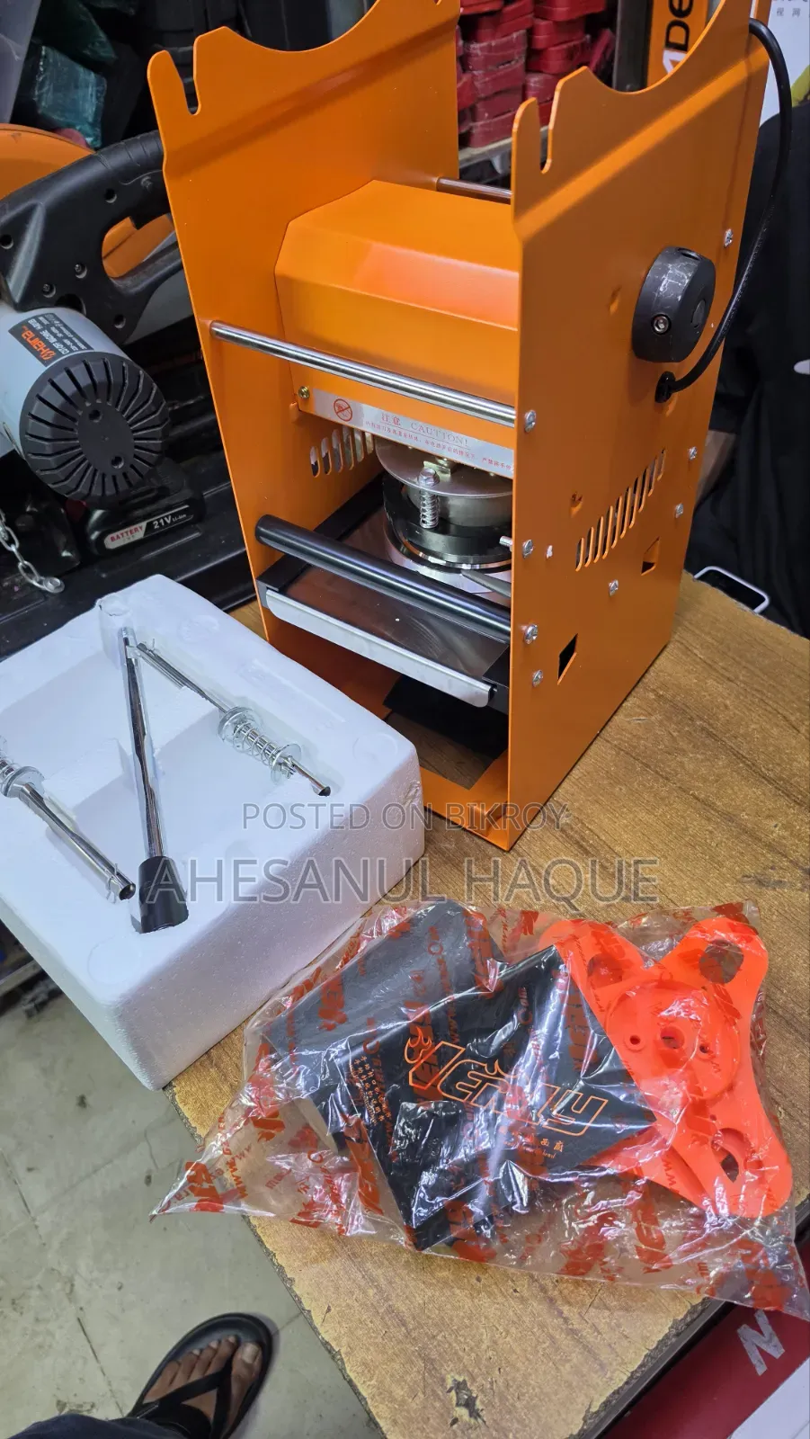 Verly Cup Sealer Machine