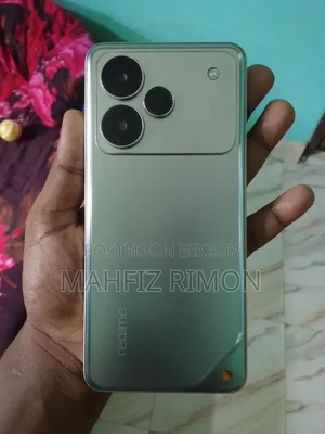 Realme 128 GB Silver