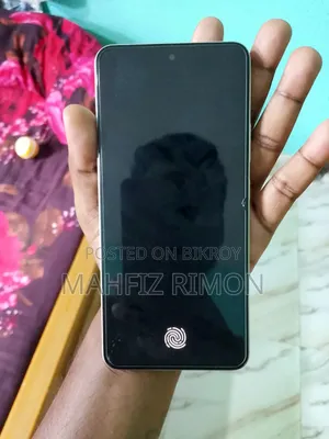 Realme 128 GB Silver