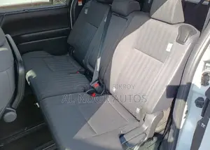 Toyota Noah 2023 Pearl