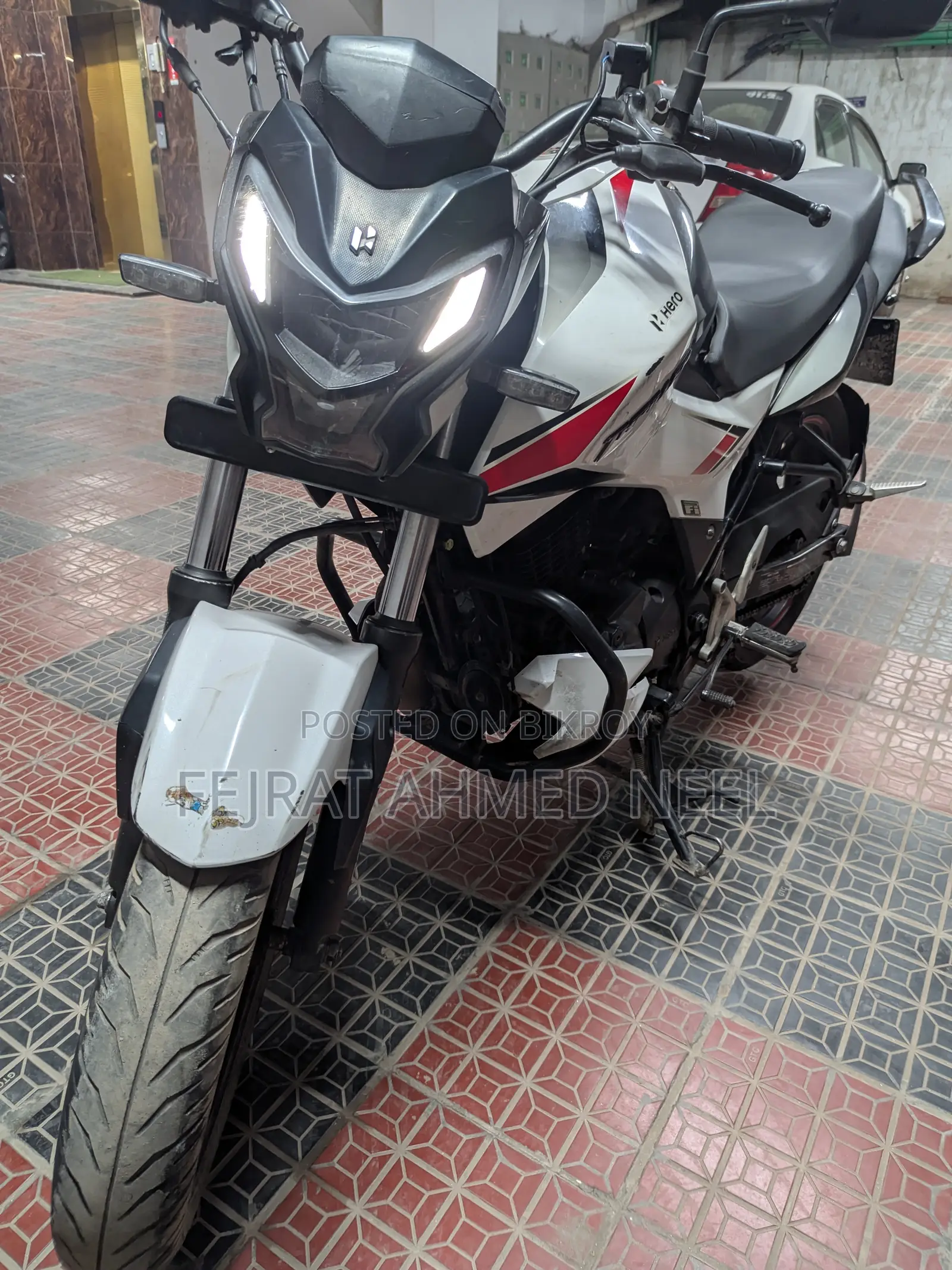 হিরো থ্রিলার ১৬০আর রিফ্রেশ ২০২৪ সাদা