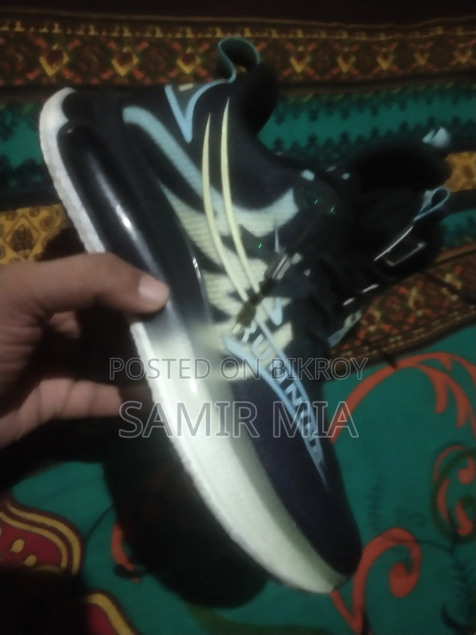 Running Shoe