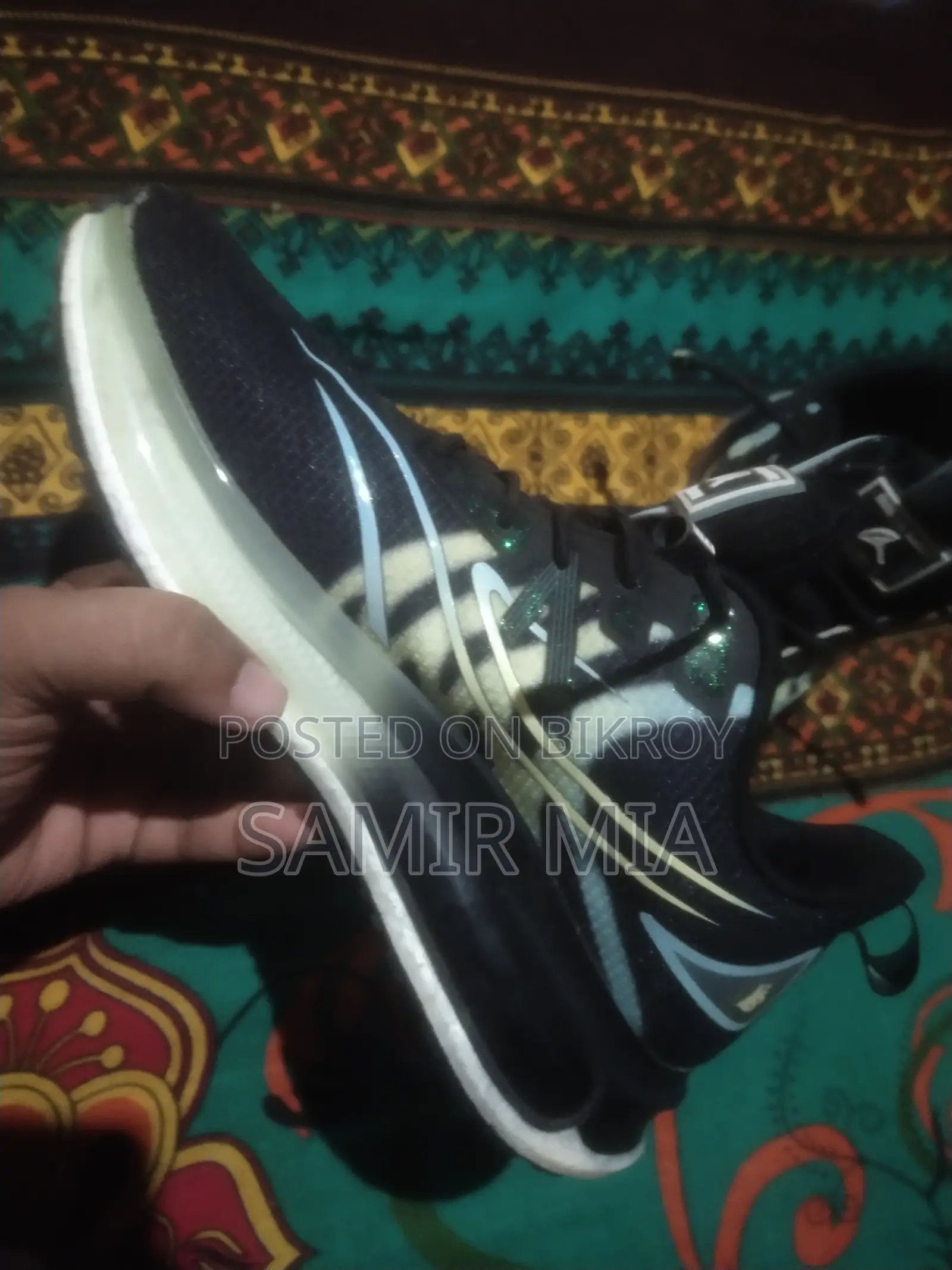 Running Shoe