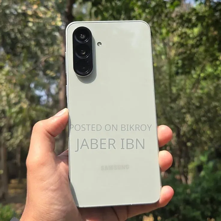 নিউ স্যামসাং গ্যালাক্সি এ৫৬ ২৫৬ জিবি