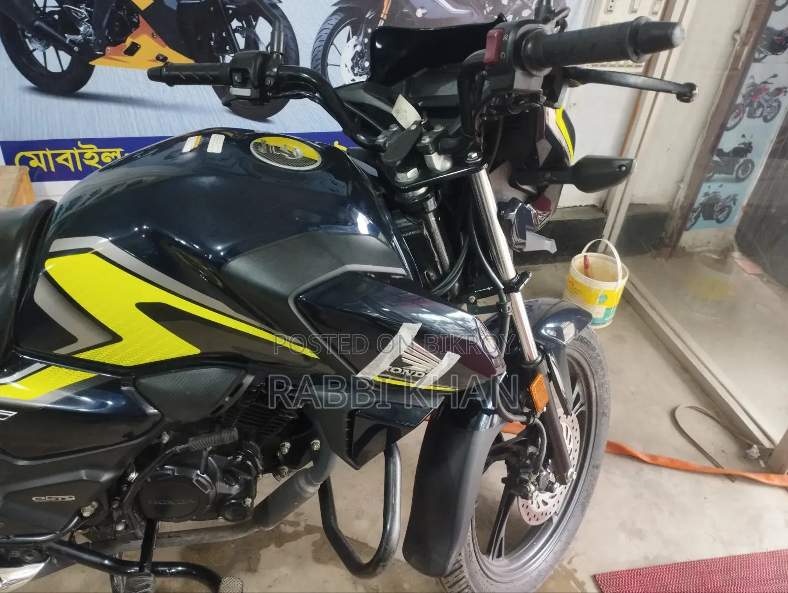 হোন্ডা এসপি ১২৫ ২০২৫ ব্ল্যাক