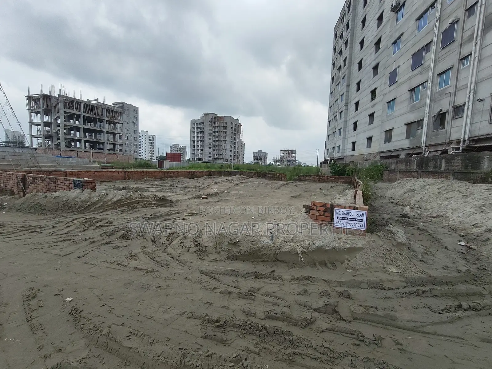স্বপ্ন নগর টাওয়ার, বসুন্ধরায় ৪ বেডরুমের অ্যাপার্টমেন্ট বিক্রয়