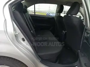 Toyota Axio 2021 Silver