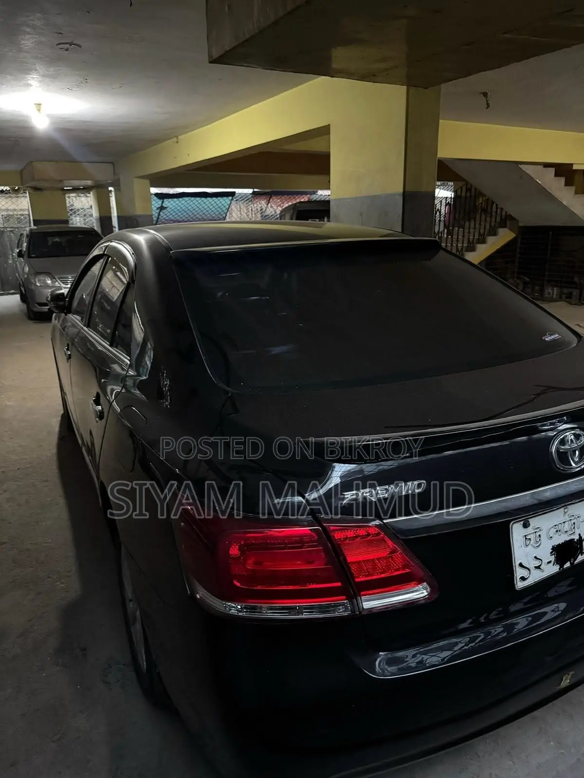 Toyota Premio 2010 Blue