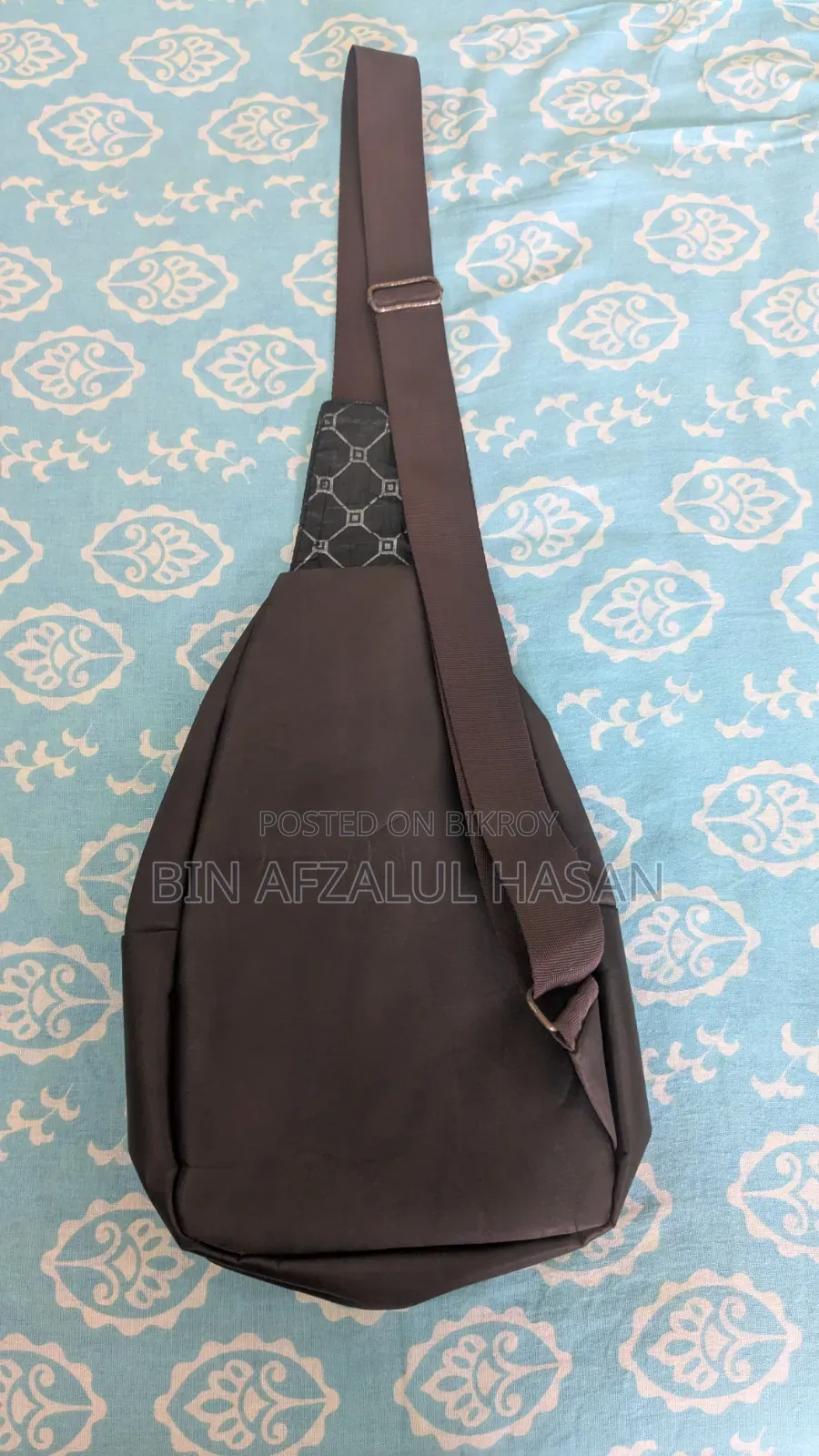 Sling Bag