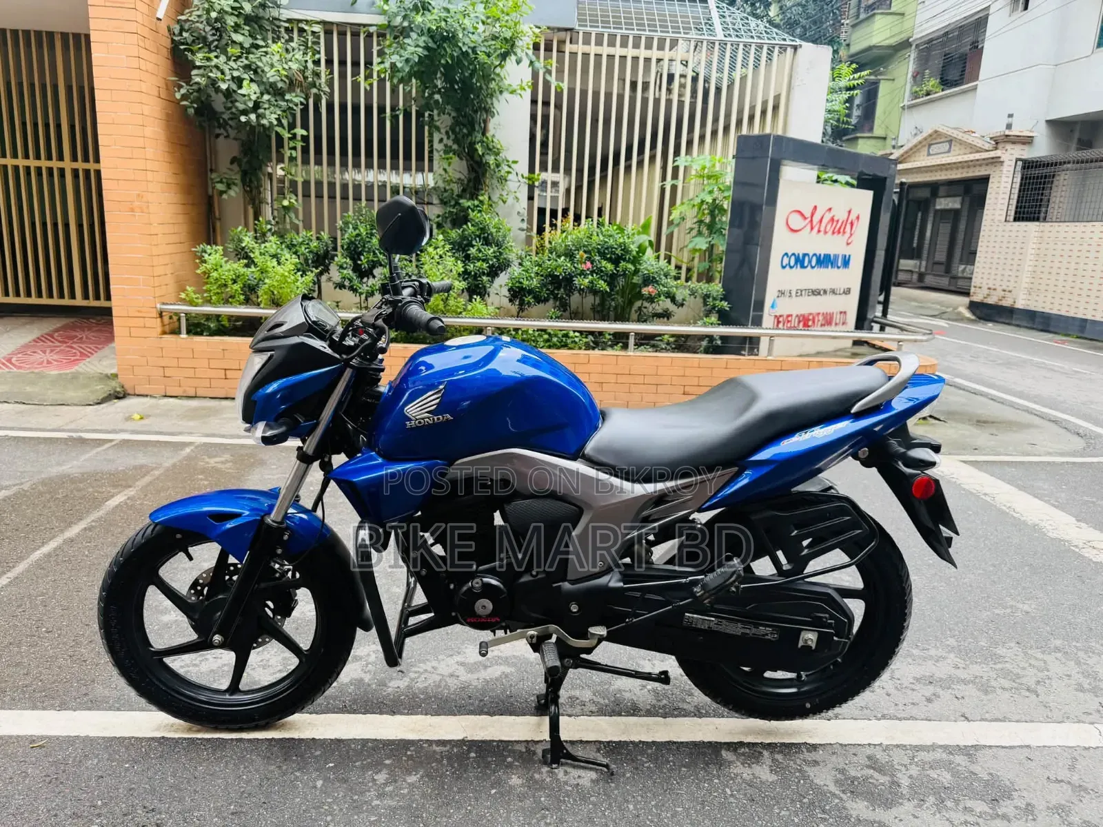 Honda CB 2019 Blue