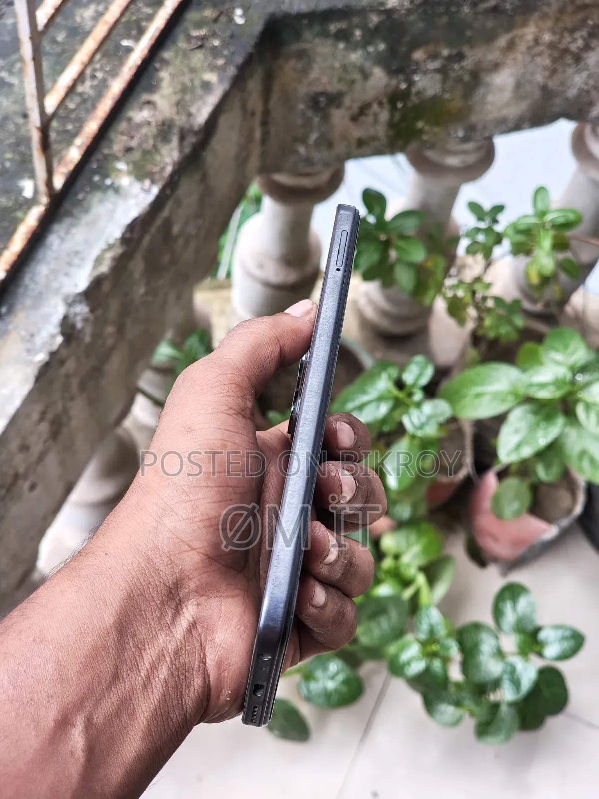 Infinix Hot 60i 128 GB Black