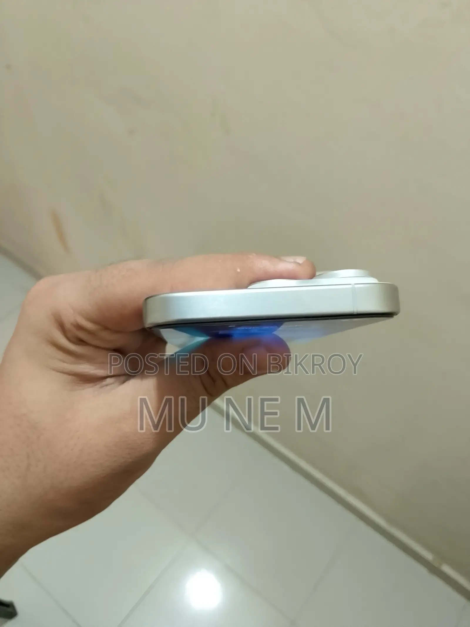 অ্যাপল আইফোন ১৫ প্রো ১২৮ জিবি সিলভার