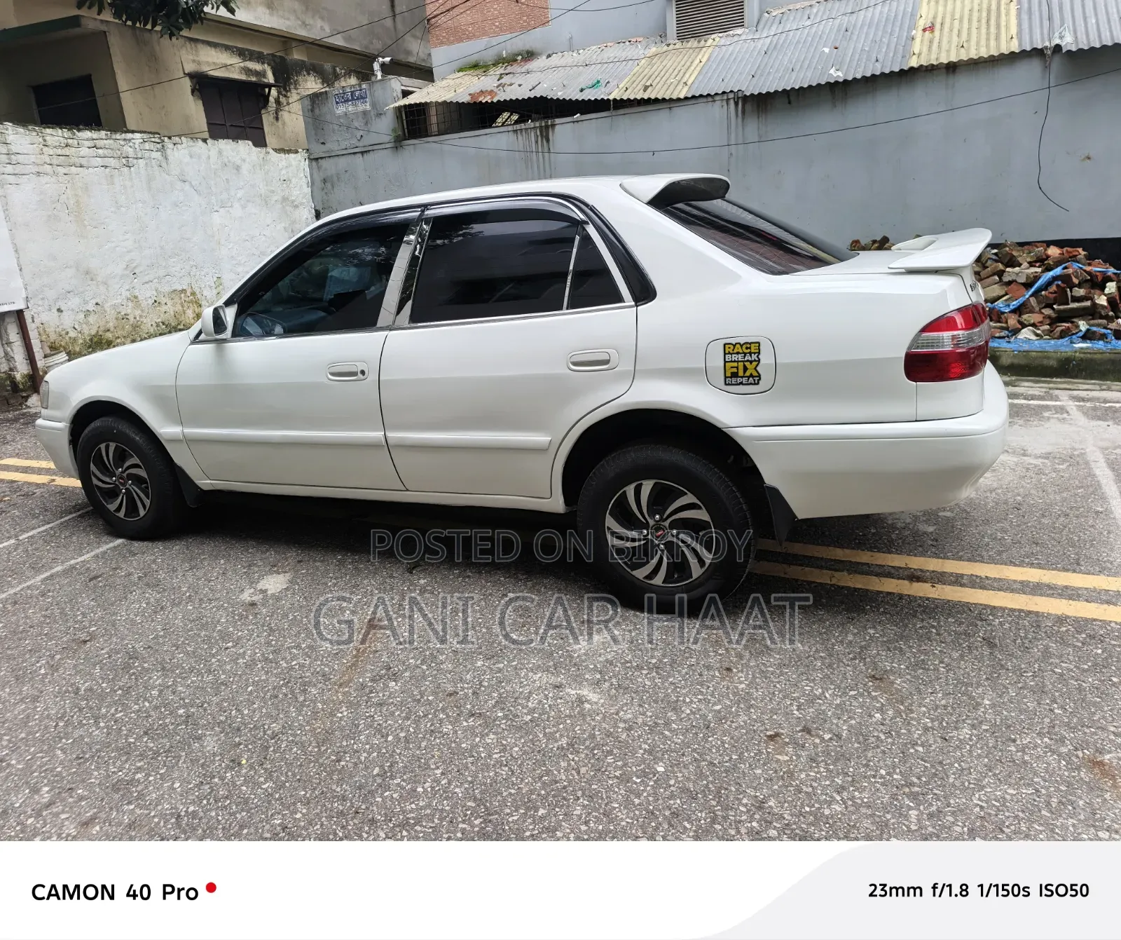 Toyota Corolla X 1.3 Automatic 2000 White