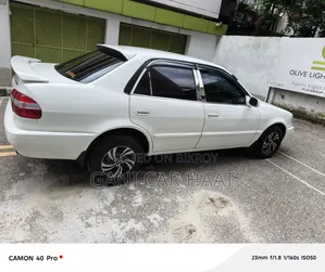 Toyota Corolla X 1.3 Automatic 2000 White