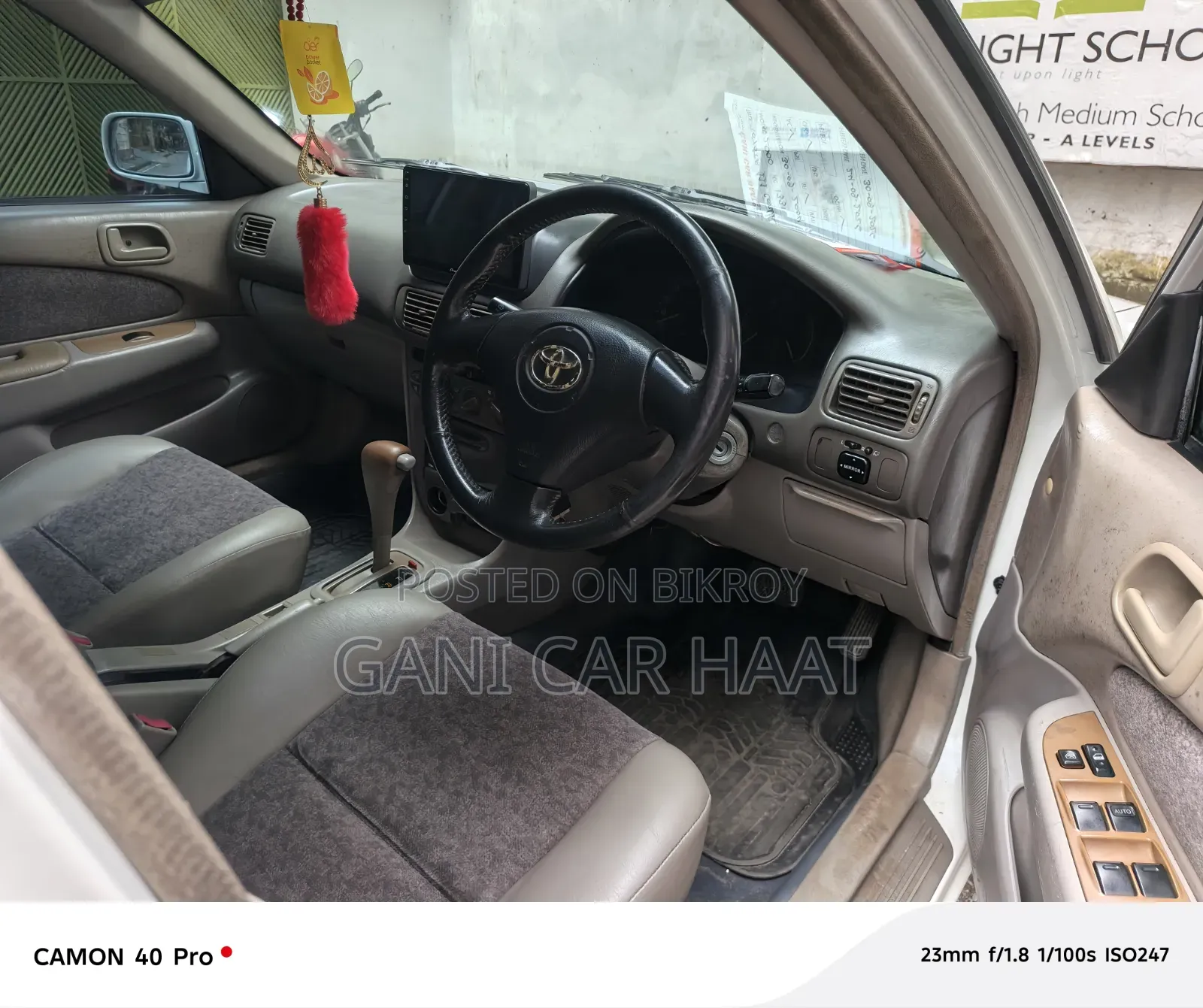 Toyota Corolla X 1.3 Automatic 2000 White
