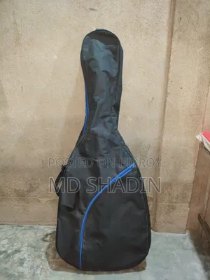 Signature Gogos Black Original Guitar.
