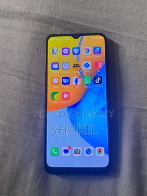 টেকনো ৩২ জিবি নীল