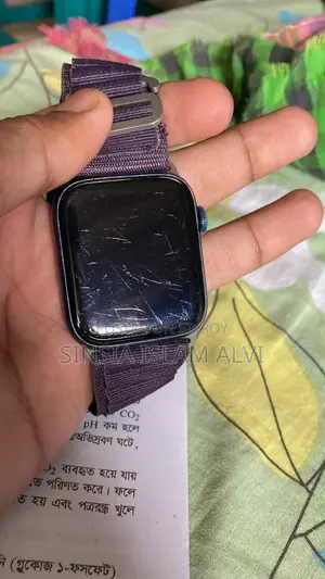 অ্যাপল ওয়াচ সিরিজ ৬ (৪৪ মিমি)