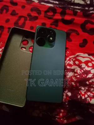 Tecno Spark 10 Pro 128 GB Black