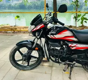 হিরো এইচএফ ডিলাক্স ২০২১ ব্ল্যাক