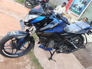 বাজাজ পালসার এনএস ১৬০ ২০২০ নীল