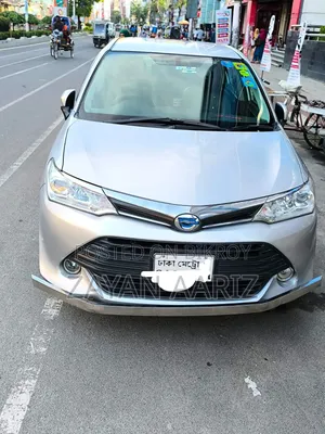 টয়োটা এক্সিও ১.৫ হাইব্রিড টুডব্লিউডি ২০১৬ সিলভার