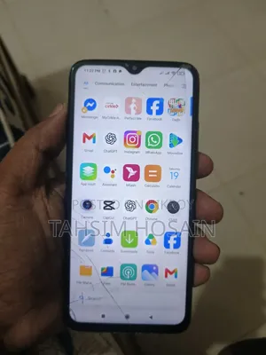 মোবাইল ফোন ৬৪ জিবি ব্ল্যাক