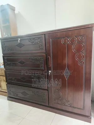 Fresh Condition Wardrobe