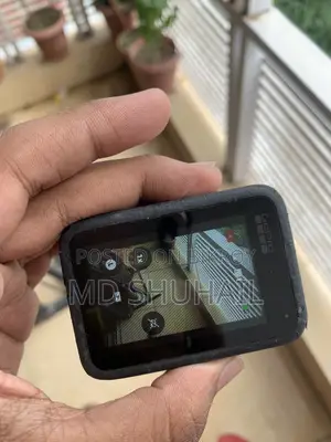 গো প্রো হিরো ৯