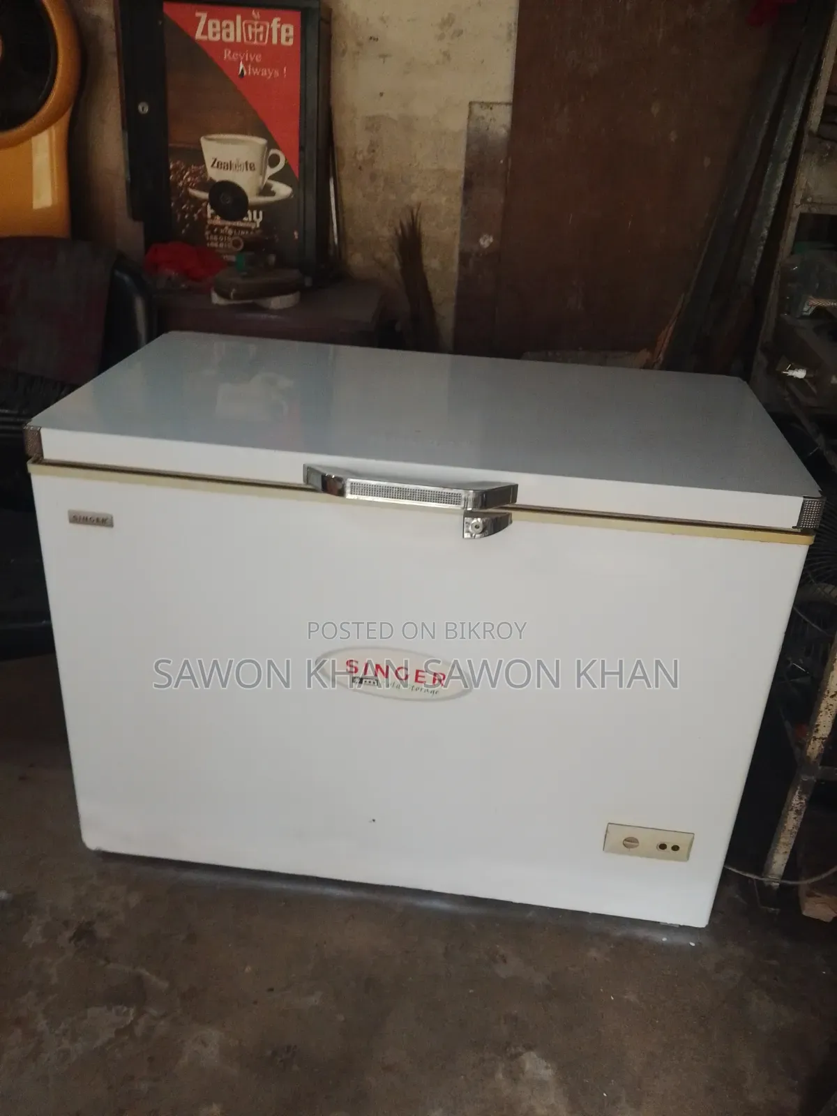 Singer Fridge