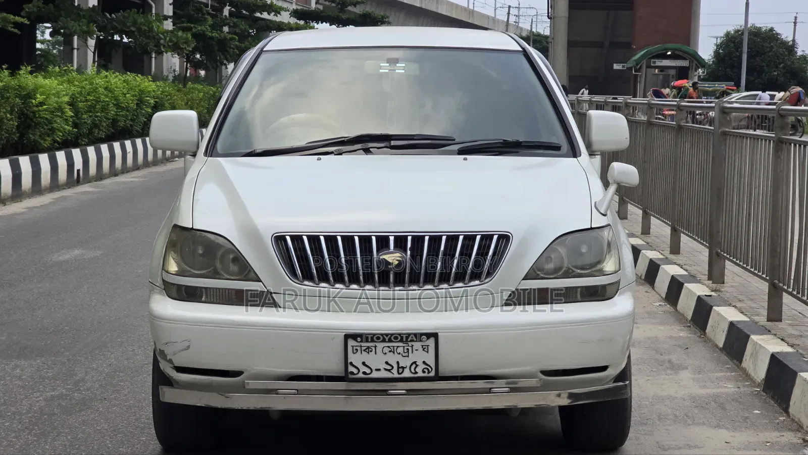 টয়োটা হ্যারিয়ার ২.৪ ১৬ভি ১৯৯৮ পার্ল