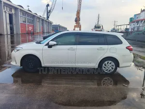 Toyota Corolla Fielder 2021 White