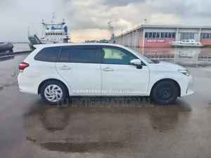 Toyota Corolla Fielder 2021 White
