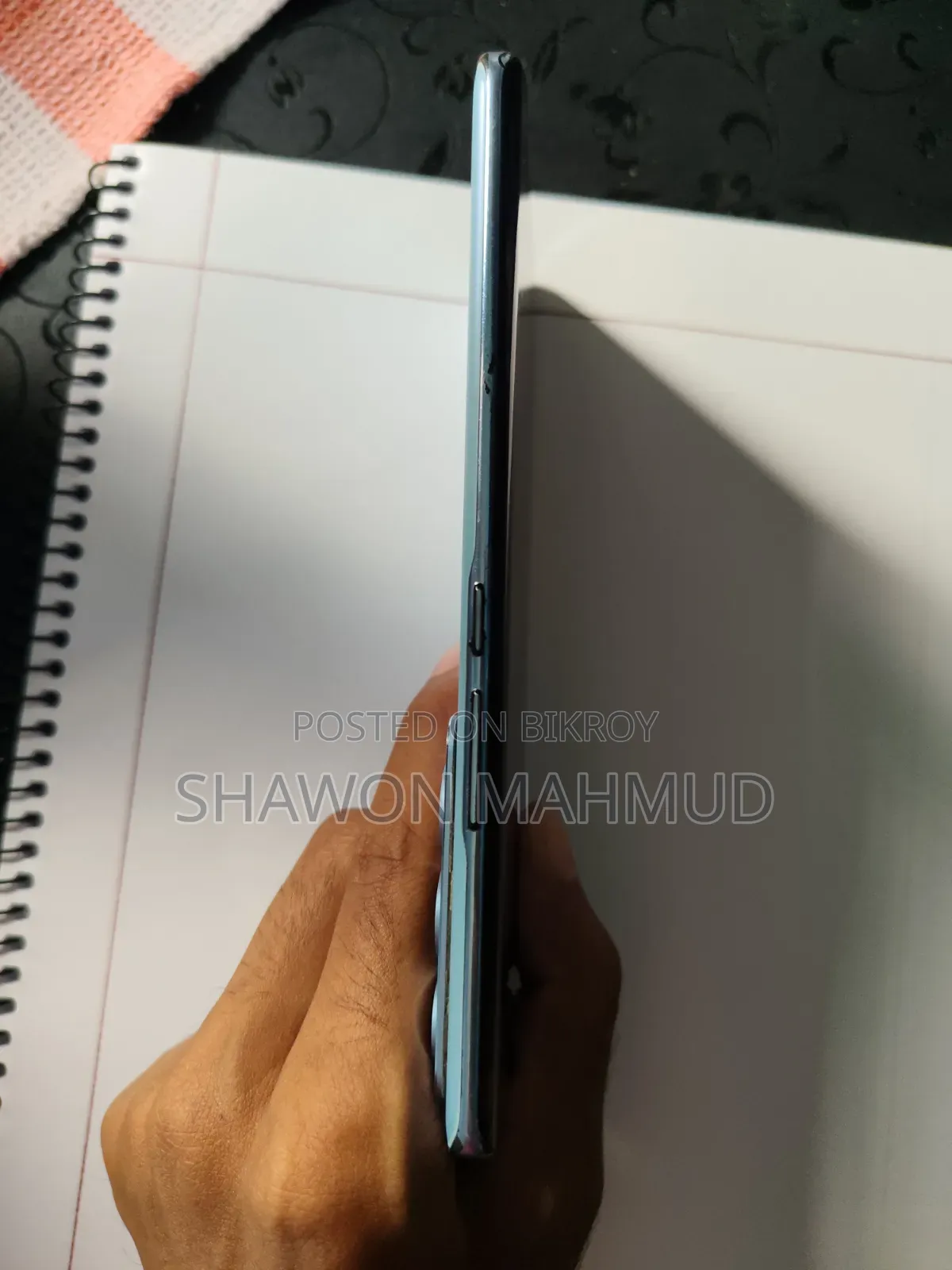 ভিভো ভি২৭ প্রো ২৫৬ জিবি নীল