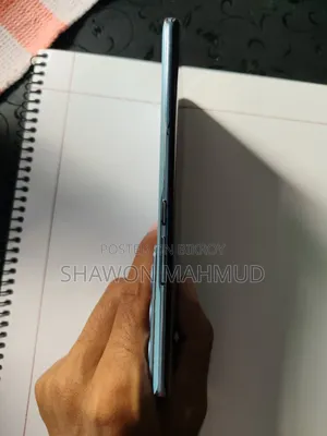 ভিভো ভি২৭ প্রো ২৫৬ জিবি নীল