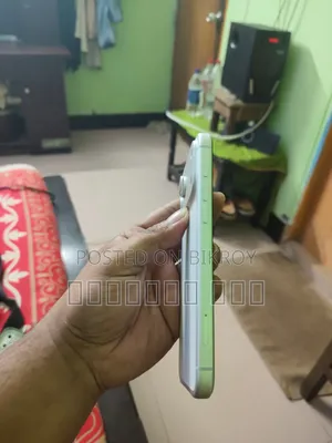 অ্যাপল আইফোন ১৭ প্রো ম্যাক্স ২৫৬ জিবি সিলভার