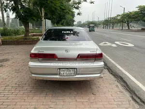 Toyota Mark II 1999 Gray